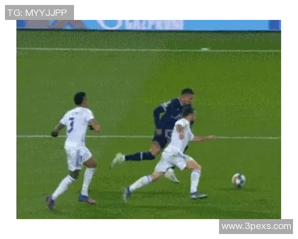 谢尔基欧冠点球绝杀助球队晋级展现超强心理素质与技术水平