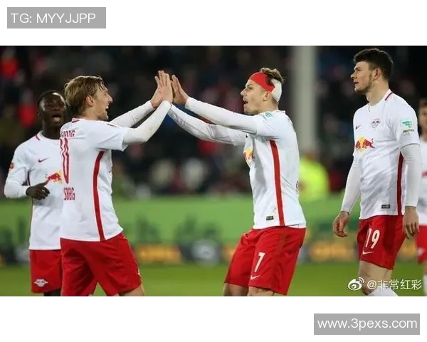 沙尔克04与莱比锡红牛激烈对决,不败纪录延续至下一场比赛 沙尔克04与莱比锡红牛激烈对决,不败纪录延续至下一场比赛